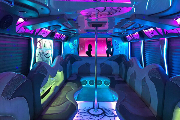 Limo bus in St Paul